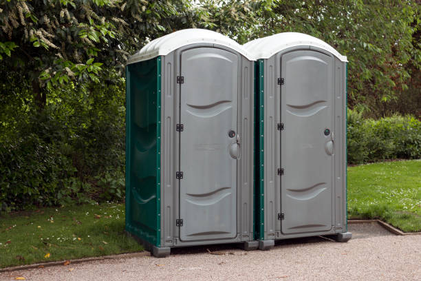 Types of Portable Toilets We Offer in Paulsboro, NJ